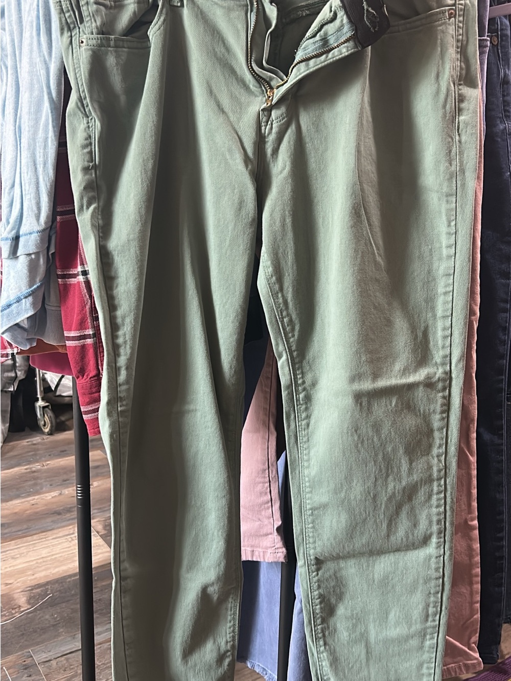 Straight Leg High-Rise Jeans in Sage Green